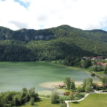 شقة Am Weissensee *
